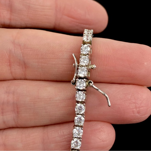 Silver Tennis Bracelet With Brilliant CZ Stones, 7.25" - Picture 8 of 11